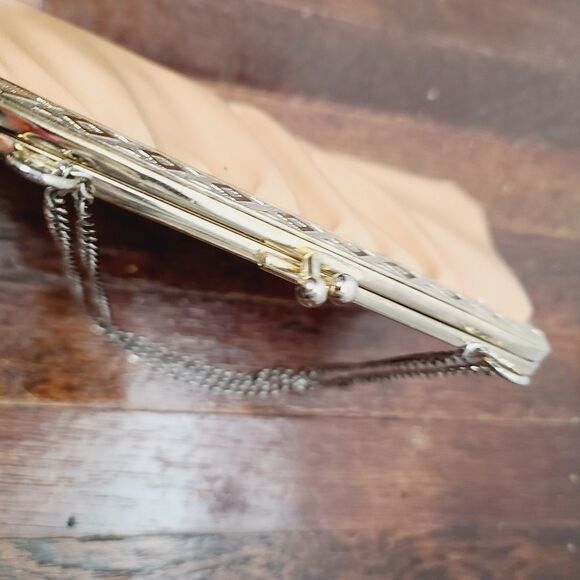 Vintage Tan Metal Chain Link Mini Formal Purse - Picture 7 of 13